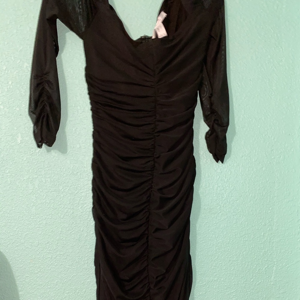 Long sleeve ruched mesh midi dress